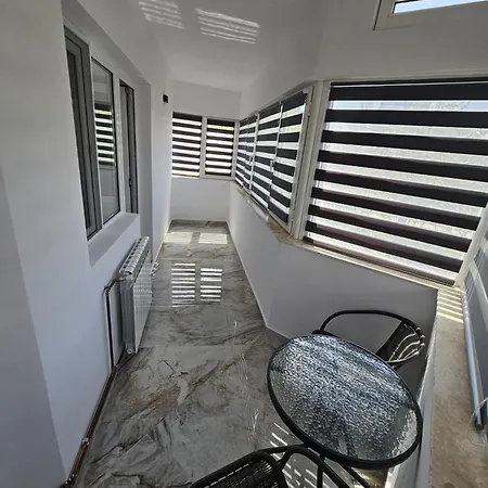 Apartment Luxury Paco