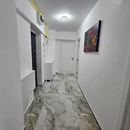 Luxury Paco Apartmán *