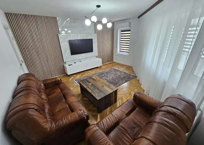 Luxury Paco קונסטנצה